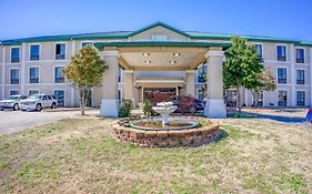 Ark Suites By Oyo Jonesboro I-555